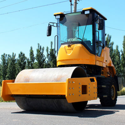 5 Ton 5000kg Vibratory Road Roller With Japan Engine For Small 3 Wheel Compaction 5 Тон 5000 кг вибрационный дорожный ролик с японским двигателем для небольшого сжатия трех колес